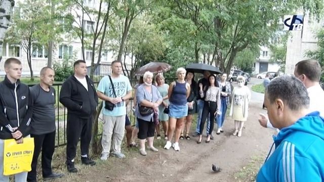 Обсуждение реконструкции хоккейного корта возле ЦДТ