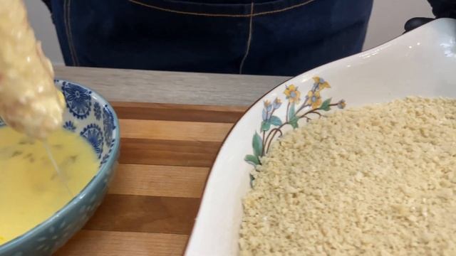 Butterfly And Tempura Shrimps ! Garlic Dipping Sauce Must Try.