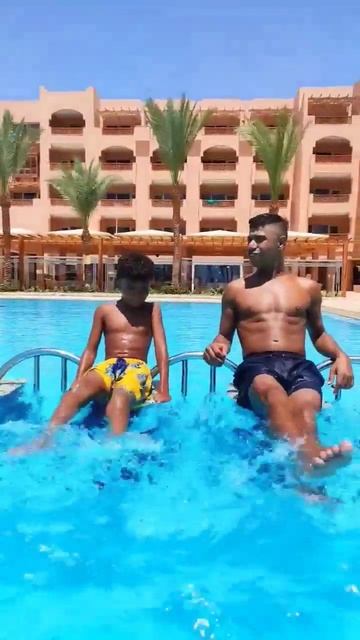 в отеле 🤪 #summer #люди #hotels #hurghada смотреть онлайн