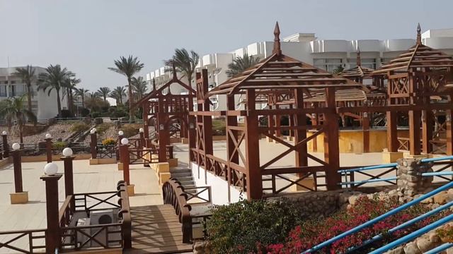 Египет горки и бассейн отеля Queen Sharm Resort Egypt Beach Hotel Queen Sharm Resort смотреть онлайн