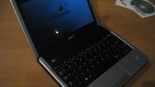 32GB SSD on Dell Mini 9 смотреть онлайн