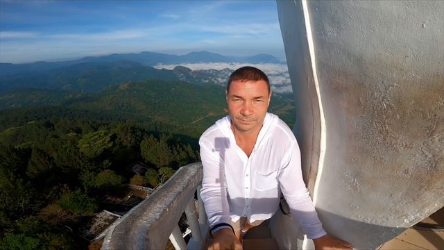 Башня Амбулувава. Шри-Ланка 04.2024 смотреть онлайн