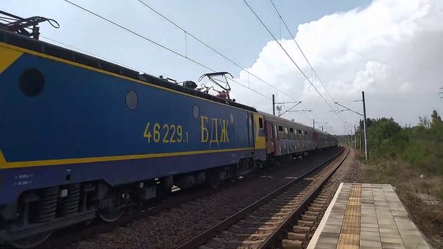 46 229 начело на БВ 3691 преминава през спирка Бургас товарна смотреть онлайн