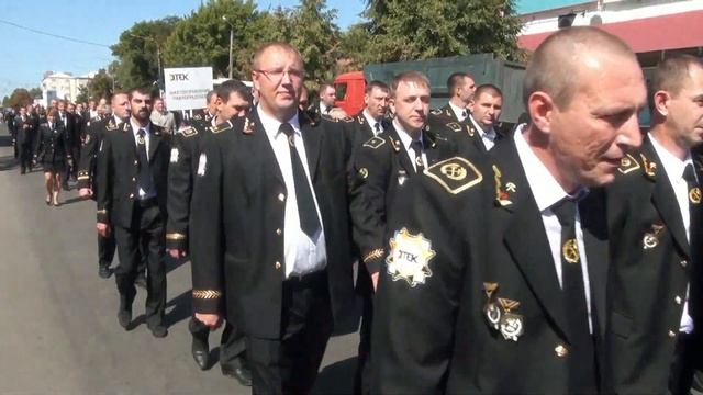 Праздничное шествие шахтеров Западного Донбасса смотреть онлайн