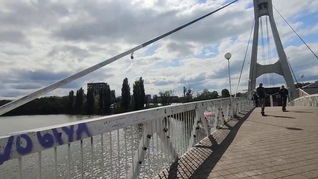 Краснодар, набережная, Поцелуев мост, Кубань. Апрель 2023 #воспоминания #красотавокругнас #Краснода смотреть онлайн