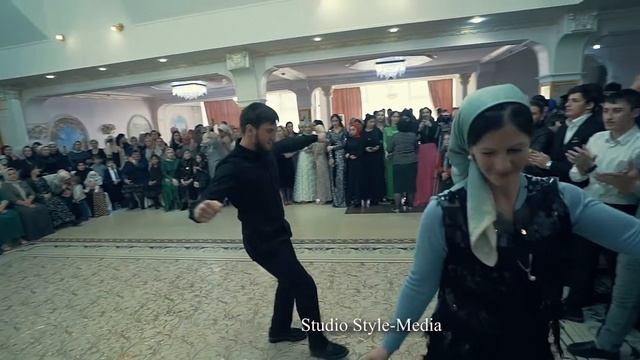 Мариана Яндарова. Волахьа дагна везнарг хьо со йолчу волахьа смотреть онлайн