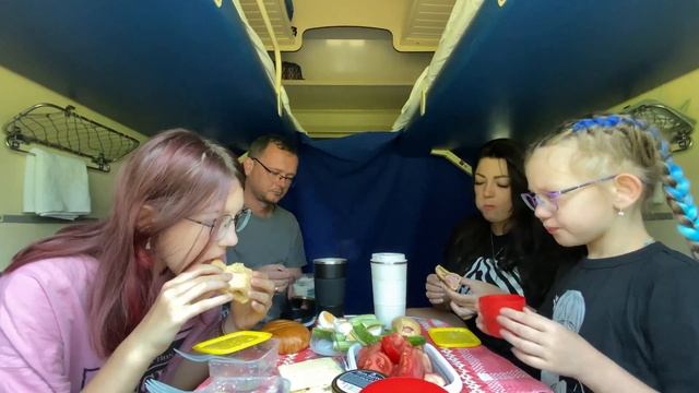 Поезд 156М - Москва Анапа из Рязани! #поезд #врек #отпуск2024 #анапа #море #джемете смотреть онлайн