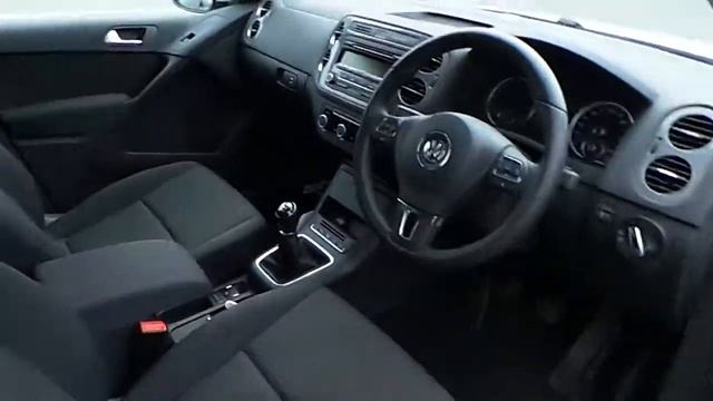 151MH2475 - 2015 Volkswagen Tiguan Life Leisure 27,950 смотреть онлайн