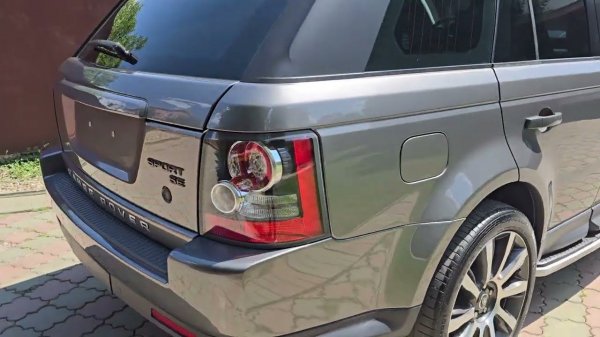 Land Rover Range Rover Sport 3.0 2009 года: обзор автомобиля