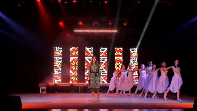 София Костина и ,, Victorial Dance Studio". ,, Стежечка" смотреть онлайн