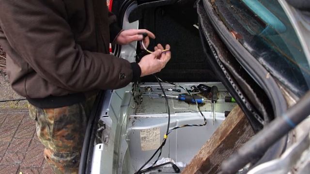 ANHÄNGERKUPPLUNG NACHRÜSTEN    VW 3B/3BG Passat  [TUTORIAL]