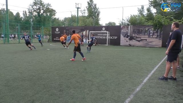 Художники — Grizzly | 2 ліга. Чемпіонат з мініфутболу. Весна-літо 2024 смотреть онлайн