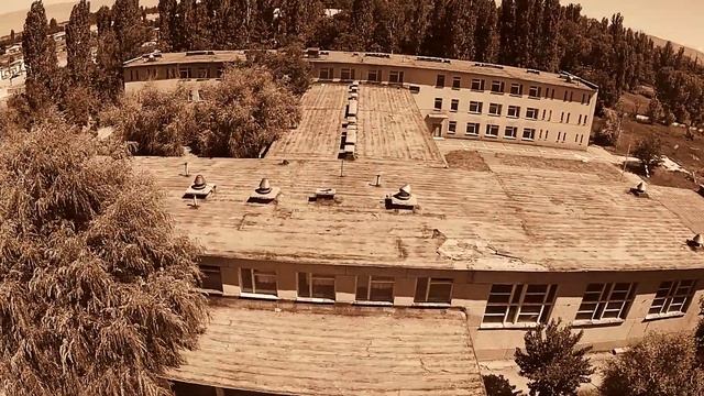 Посвящается Выпускникам Ср.Гродековской ШКОЛЫ 1985-1996 смотреть онлайн