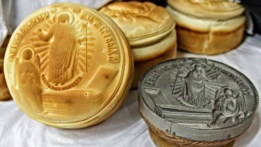 26 апреля в храмах раздают пасхальный артос! Зачем он нужен?