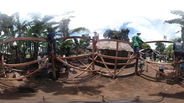 Філіппіни: програма "Будувати краще" - чи витримають будинки удари нових тайфунів? смотреть онлайн