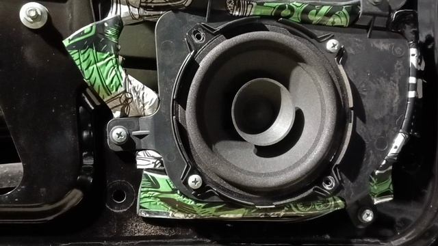 Gryphon Pro 130 by DL Audio - обзор и установка в штатные места Лада Гранта смотреть онлайн