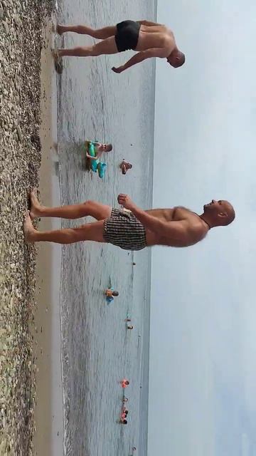 Лермонтово 3 сентября 2023г. Штиль, вода +29° смотреть онлайн