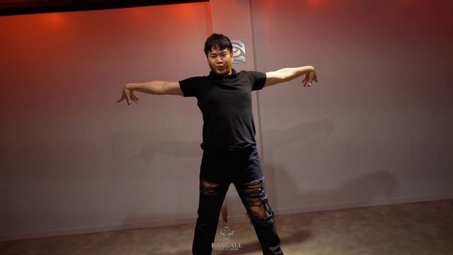 ( Andy M - Bel Mercy HA (VOGUE REMIX) ) HONGPRO WAACKING смотреть онлайн