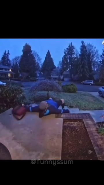 Big Fails 🤣🤣 #shorts #funny #fails (11) смотреть онлайн