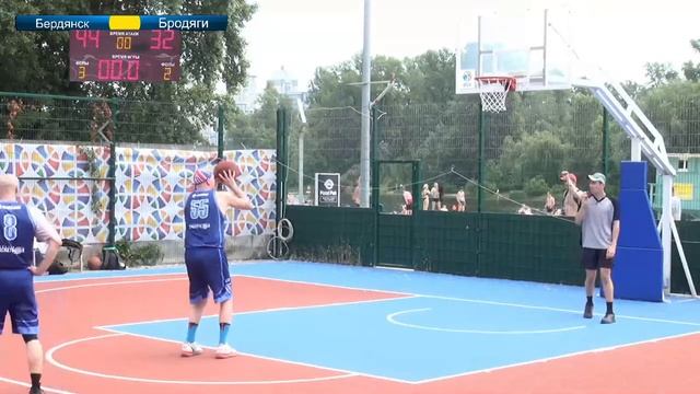 Бердянск 76:58 Бродяги смотреть онлайн