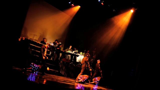 Michael Jackson's You Rock My World (Salsa Version) By Seaon Stylist-Bristol смотреть онлайн