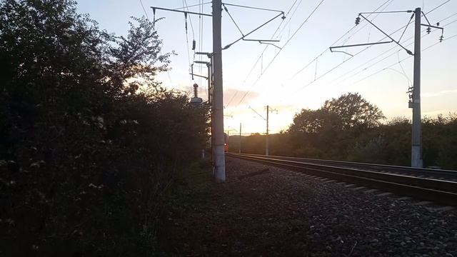 Электропоезд ЭС1 052 Ласточка смотреть онлайн