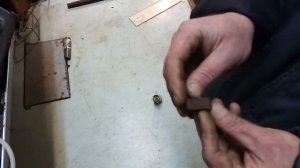 Обломался экcцентрик смесителя. Что делать? Как достать?