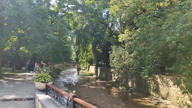 Кисловодск: экскурсия по городу-курорту. Kislovodsk (Russia) : A Tour Of The Resort City.