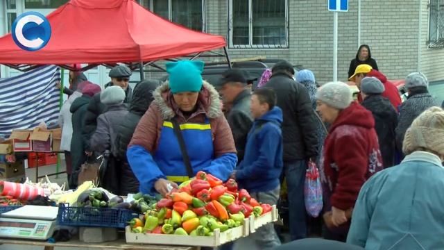 Еженедельная сельскохозяйственная ярмарка переехала смотреть онлайн