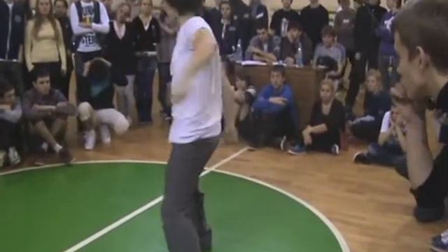 Aleksandr Tehnik VS ........ смотреть онлайн
