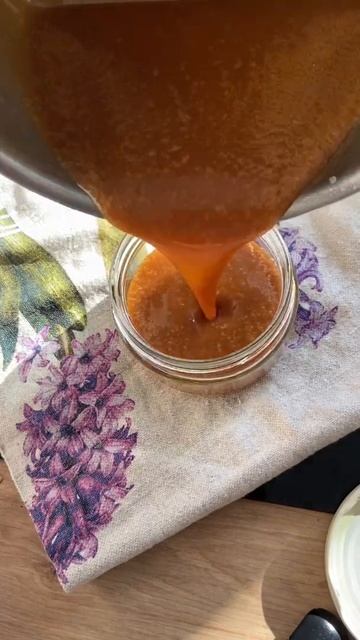 Карамельный соус☕️ #caramel #sausage #recipe #cooking #shorts #short #shortvideo #sweet #tasty смотреть онлайн