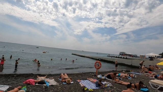 Живём в АДЛЕРЕ купаемся в СОЧИ 2024 🌞🐬🐬🐬 смотреть онлайн