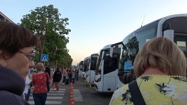 Кемер. Летим. Рейс 2S 2002 авиакомпании Southwind Airlines.