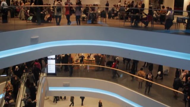 Киевский ЦУМ, 03.12.2016 смотреть онлайн