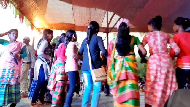 Chita & Mangal Hansda Live Stage Program || Santali New 2019 Fansan Song смотреть онлайн