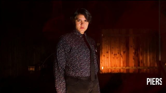 AHW S01 Cast Intro смотреть онлайн