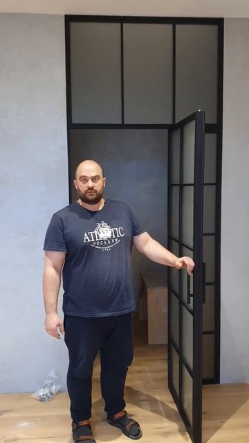 Перегородка с распашной дверью смотреть онлайн