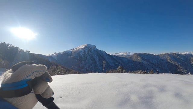 Панорама зимнего Тхача с балагана Ветренный смотреть онлайн