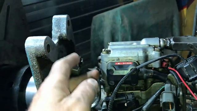 тнвд с мотора 4М41 на проверку и регулировку из г Таганрога смотреть онлайн