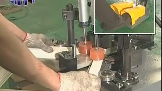 JIH-85 Corner jointing machine.mpg смотреть онлайн