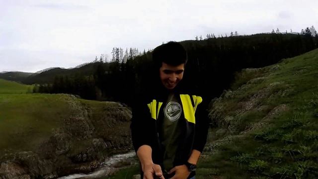 Rocky road to Assy/Холмистая дорога в Ассы смотреть онлайн