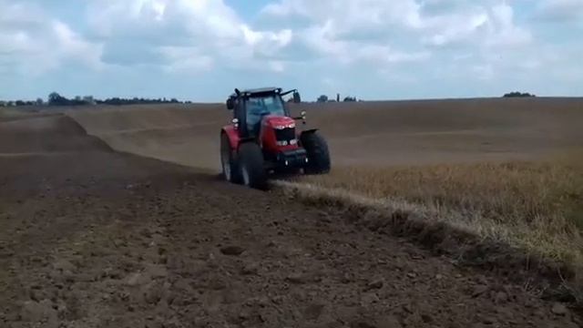 Трактор Massey Ferguson 7722 (MF 7722)+ плуг Kuhn Multi Master 5T: демонстрація від ВФК смотреть онлайн