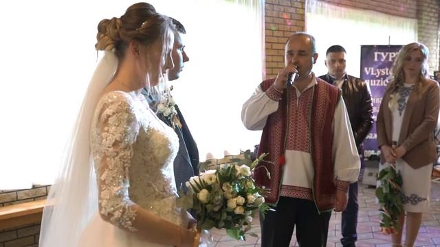 Зустріч молодят Гурт Весільний Листопад (Тернопіль) музиканти на Ваше весілля 098-96-14-887