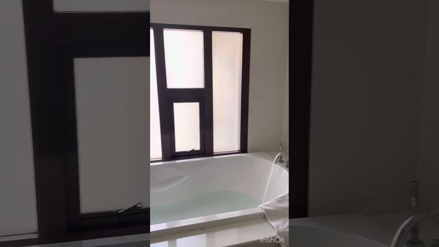 Паттая , Тайланд . Шикарный отель Z THROUGH BY THE ZIGN смотреть онлайн