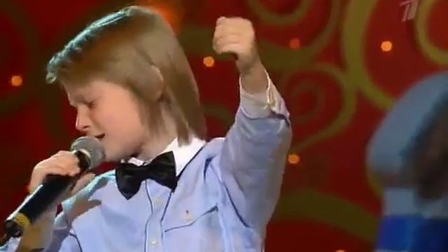 мальчик пародирует звезд!!! смотреть онлайн