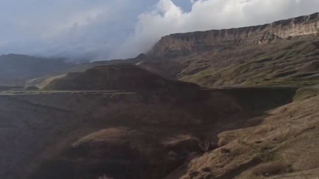Виды на горный хребет смотреть онлайн