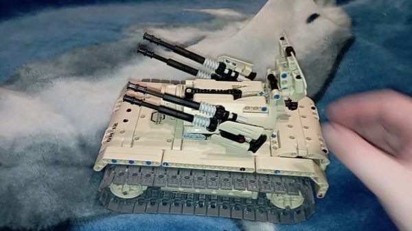Конструктор на радиоуправлении Evoplay Anti Aircraft Tank - CM-203