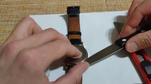 Замена батарейки в наручных часах