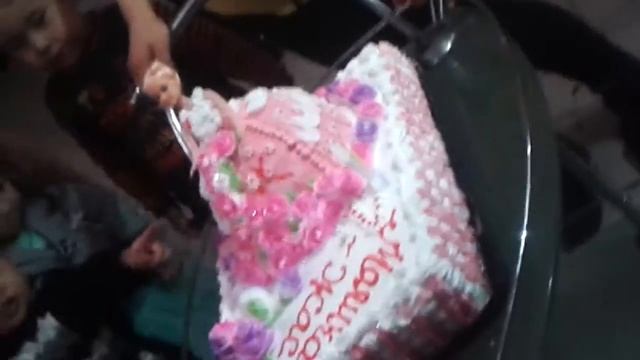 Малика бир жас смотреть онлайн