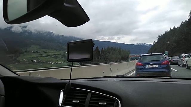 чем люди занимаются в пробках*** смотреть онлайн